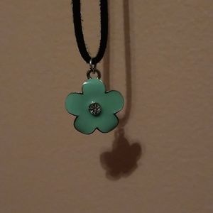 Blue Daisy Necklace without Chain